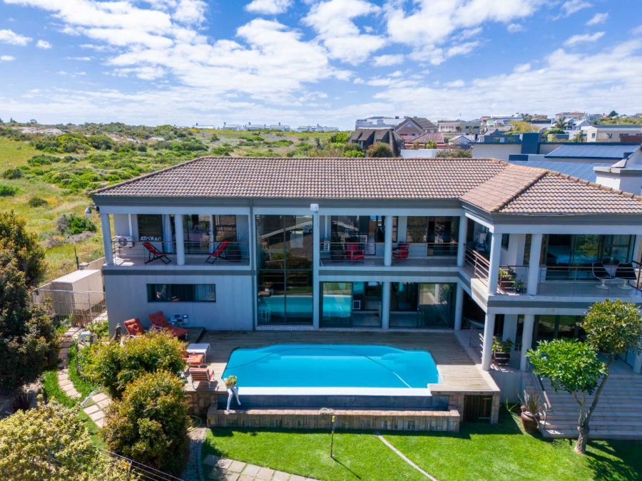 4 Bedroom Property for Sale in Myburgh Park Fase 2 Western Cape